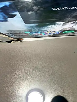 Snapshot of aavrdvh33 chatting on October 4, 2025, 11:03 pm aavrdvh33 online show from October 4, 2025, 11:03 pm