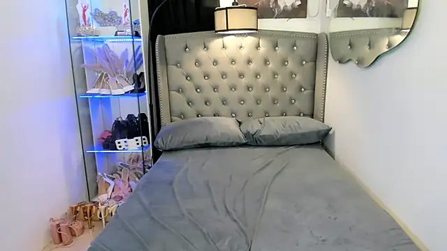 bigcockvenice online show from February 11, 2026, 1:43 am