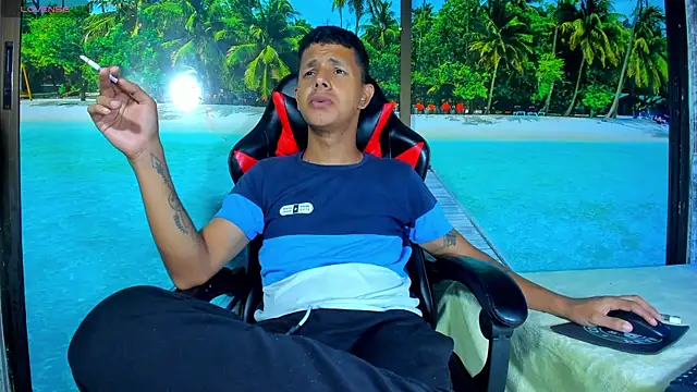 BigMonstercoks69 online show from September 25, 2025, 2:15 am