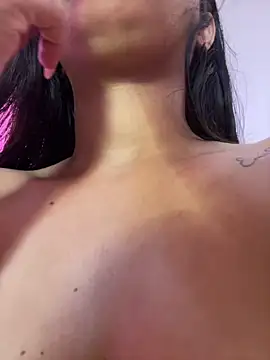 Luna 20x online show from April 8, 2026, 6:41 pm