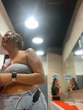 Kaily Sweet16 online show from September 12, 2025, 3:12 pm