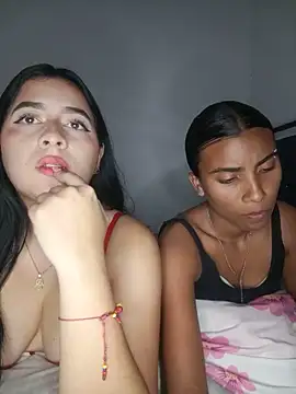 Snapshot of Chloe_Sky_love chatting on June 4, 2026, 3:01 am Chloe Sky love online show from June 4, 2026, 3:01 am