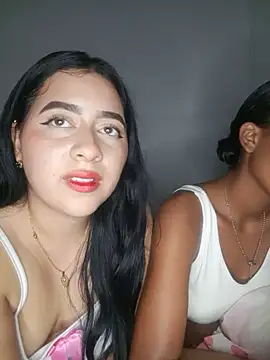Snapshot of Chloe_Sky_love chatting on June 6, 2026, 3:22 am Chloe Sky love online show from June 6, 2026, 3:22 am