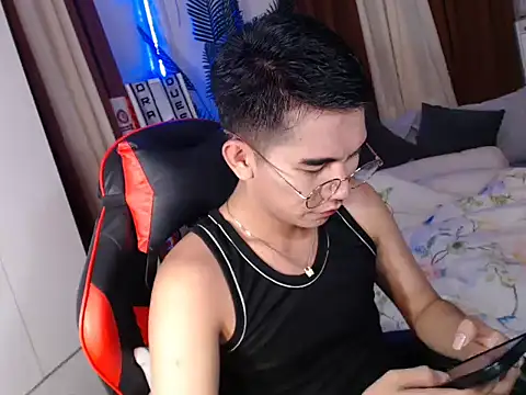 drinkmycumx online show from September 22, 2025, 5:37 pm