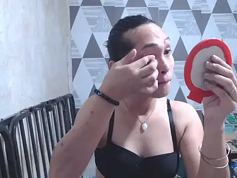 Wiynwyn Delamerced1989 online show from December 14, 2025, 10:14 pm