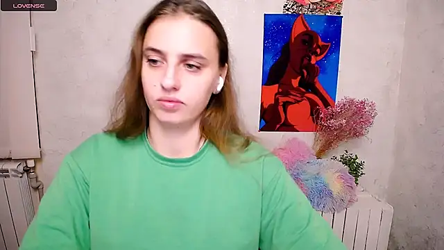 AmandaDimond  online show from September 25, 2025, 8:51 am