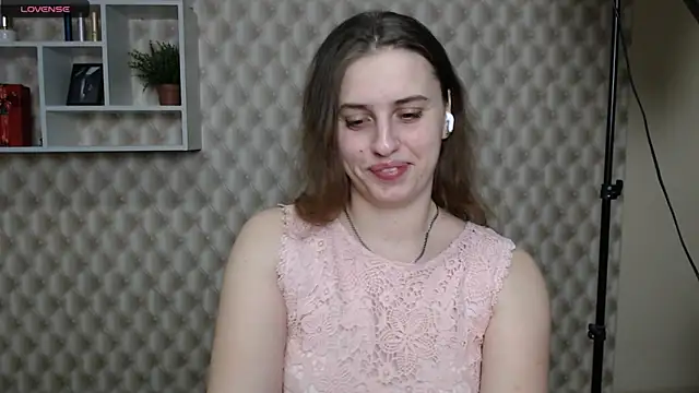 Snapshot of AmandaDimond_ chatting on February 10, 2026, 12:42 pm AmandaDimond online show from February 10, 2026, 12:42 pm