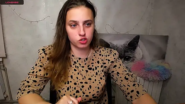 AmandaDimond  online show from June 8, 2026, 11:54 am