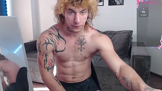 Snapshot of Brendan__Piks chatting on October 25, 2025, 9:50 am Brendan  Piks online show from October 25, 2025, 9:50 am
