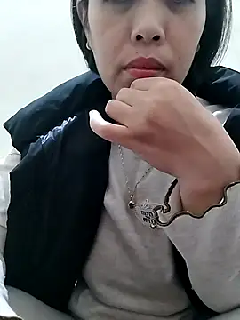 love sexy090 online show from February 12, 2026, 11:44 pm