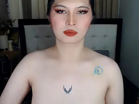 NaomiSmall online show from October 2, 2025, 8:54 am