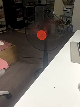 Mina048 online show from September 27, 2025, 6:02 pm