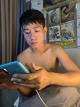 xshyboyx online show from September 10, 2025, 2:55 am