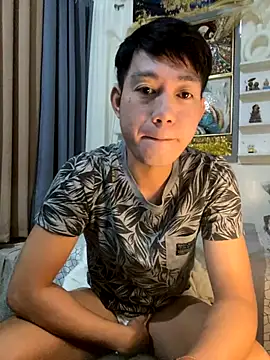 xshyboyx online show from September 14, 2025, 5:39 am