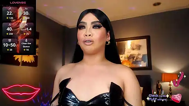 FridaHumphrey online show from April 8, 2026, 7:03 pm