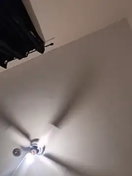 Cnutt310 online show from December 22, 2025, 6:21 am