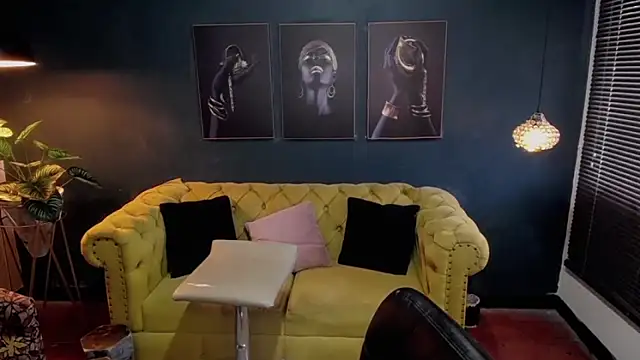 deivid parker online show from October 28, 2025, 1:47 pm