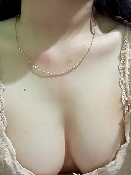 Mina-2468 online show from October 28, 2025, 3:14 pm