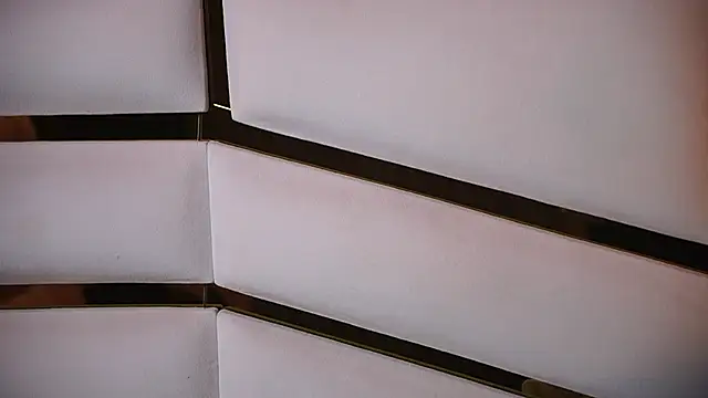 ambar rosse25 online show from February 21, 2026, 11:44 am