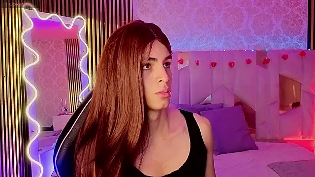 LIHIAN TAY online show from March 26, 2026, 12:55 pm