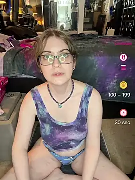 CritKitten online show from June 4, 2026, 1:33 am