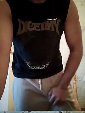 Llovlyboyyyy12 online show from December 2, 2025, 6:08 am