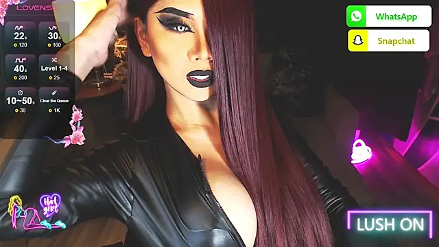 KarlaFrost online show from June 6, 2026, 5:06 pm