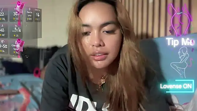 Snapshot of urasianlady chatting on May 30, 2026, 8:11 am urasianlady online show from May 30, 2026, 8:11 am