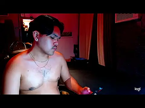 holy diorxx online show from April 16, 2026, 1:01 pm