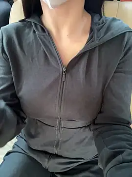 Snapshot of Meii-meyy chatting on February 2, 2026, 8:13 am Meii-meyy online show from February 2, 2026, 8:13 am