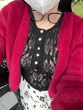 Snapshot of Meii-meyy chatting on February 7, 2026, 9:46 am Meii-meyy online show from February 7, 2026, 9:46 am