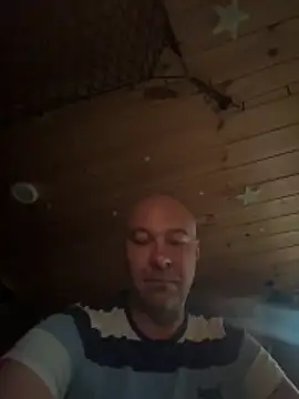 annubis69 online show from April 15, 2026, 2:46 pm