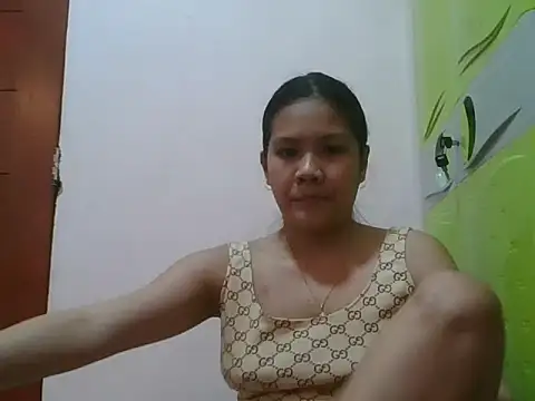 sweetcherry23 online show from April 10, 2026, 11:37 am