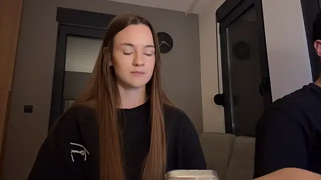 TenDouble online show from September 21, 2025, 10:00 pm