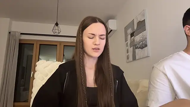 TenDouble online show from December 23, 2025, 1:25 am