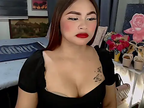 Candice cummer online show from October 25, 2025, 6:13 pm