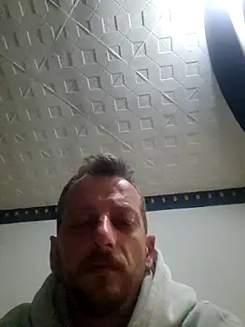 raducori online show from April 26, 2026, 1:58 am