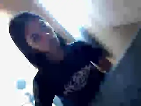 Hot tsjeshelle online show from December 18, 2025, 1:00 am