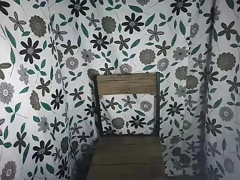 Virgen christine01 online show from February 22, 2026, 5:55 pm