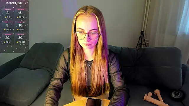 MewStella online show from September 23, 2025, 7:11 am