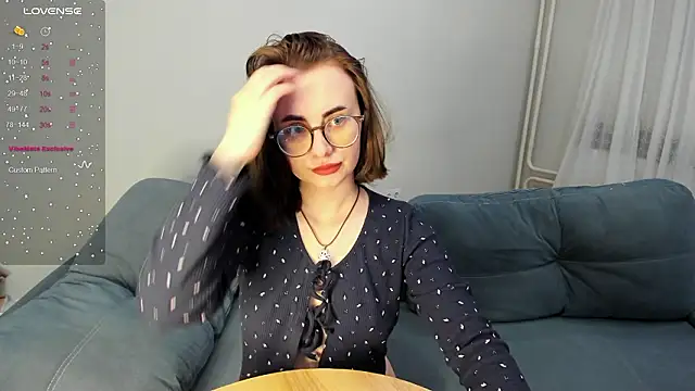 MewStella online show from March 5, 2026, 1:29 pm