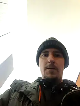 hugecock4u1990 online show from February 16, 2026, 8:32 am