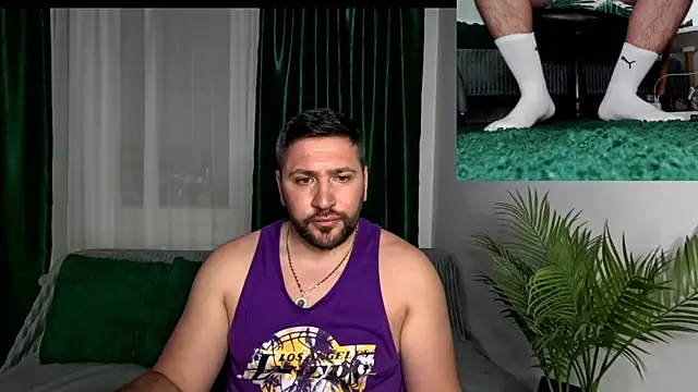 Gold Alpha Boy online show from June 1, 2026, 7:15 pm