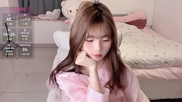 gougou77 online show from March 23, 2026, 12:42 pm