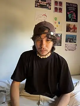 Snapshot of Luxx_14 chatting on September 24, 2025, 3:15 pm Luxx 14 online show from September 24, 2025, 3:15 pm