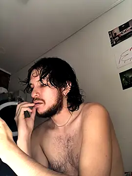 Snapshot of Luxx_14 chatting on October 24, 2025, 8:27 pm Luxx 14 online show from October 24, 2025, 8:27 pm