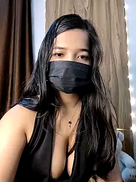 luv johrrra online show from September 29, 2025, 6:13 pm