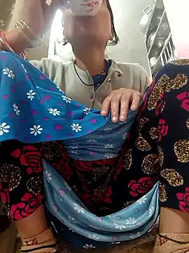 ISHANI-SINGH online show from January 10, 2026, 3:52 am