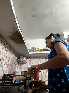 ISHANI-SINGH online show from February 10, 2026, 2:26 am