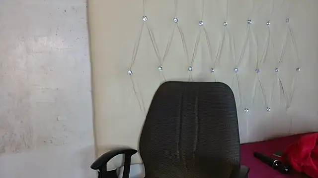 Sexybella-97 online show from December 14, 2025, 6:23 pm